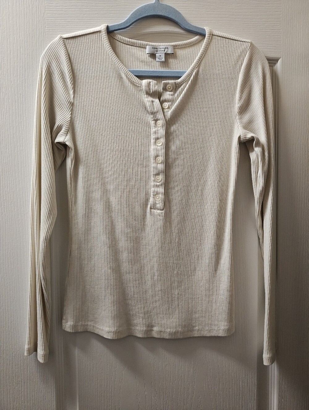 Ann Taylor Cream Ribbed Henley Long Sleeve Top
